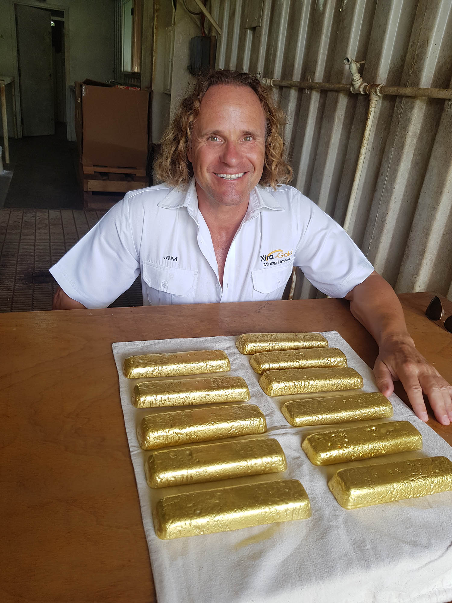 CEO organizing gold sale at mine camp